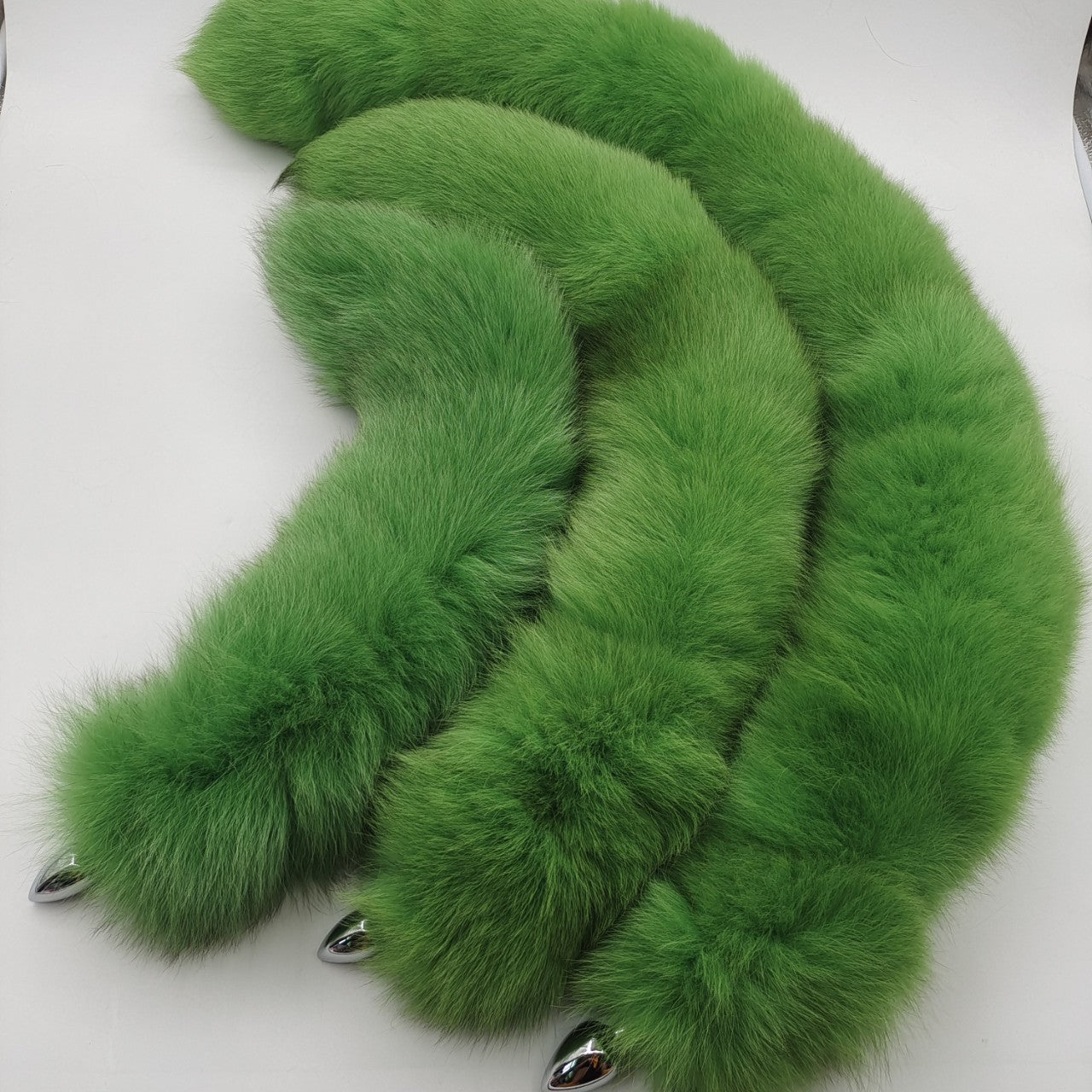 Green Luxury Stainless Steel Fox Tail Butt Plug