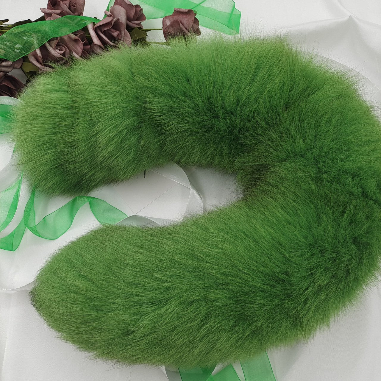 Green Luxury Stainless Steel Fox Tail Butt Plug