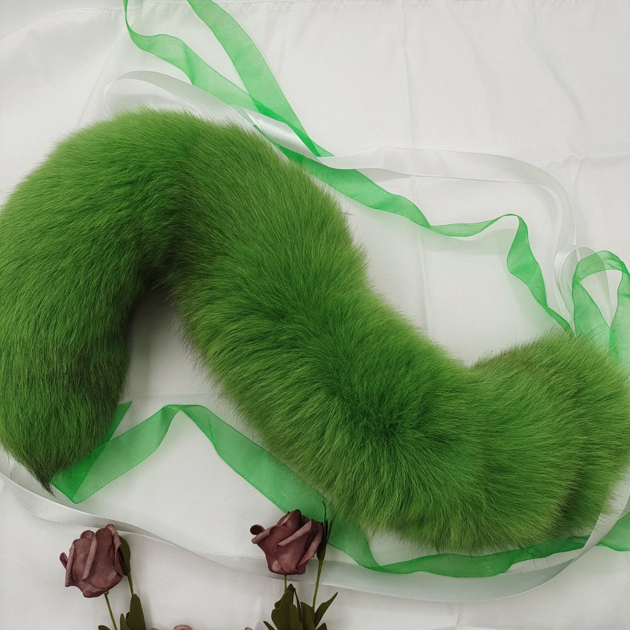 Green Luxury Stainless Steel Fox Tail Butt Plug