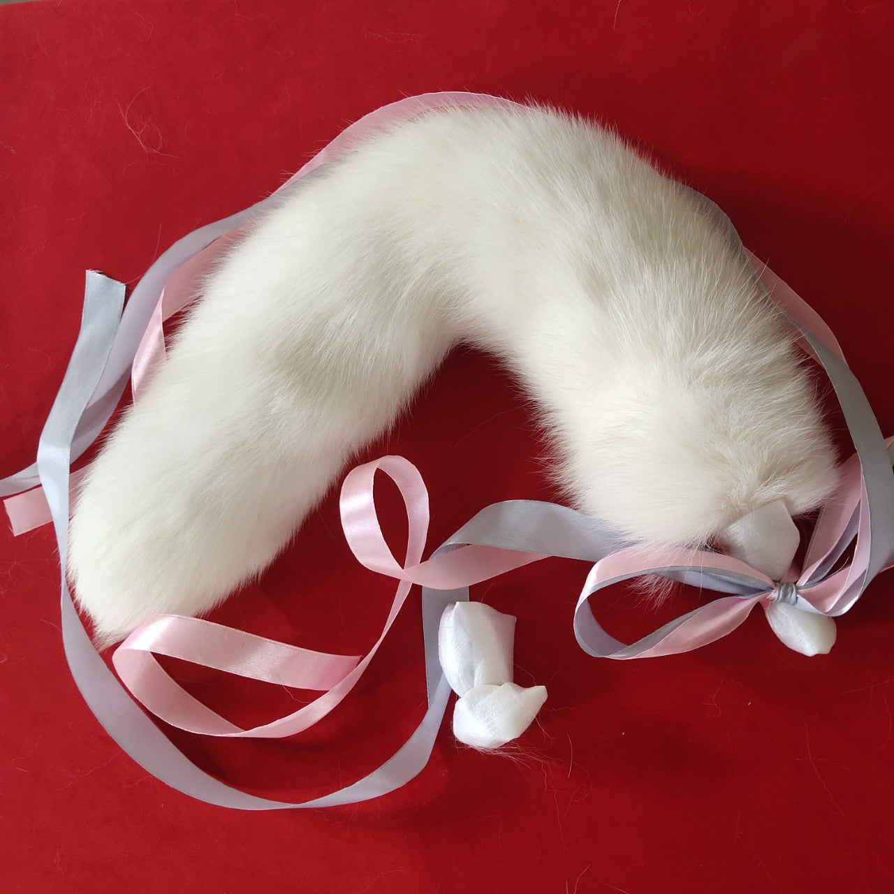 White Metal Fox Tail Butt Plug