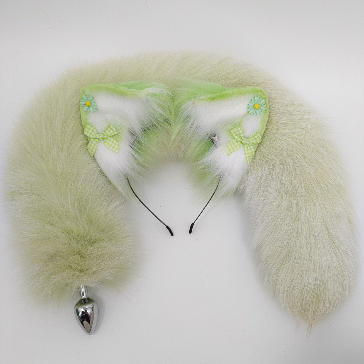 Lime Green 27 Inch Furry Fox Tail Butt Plug